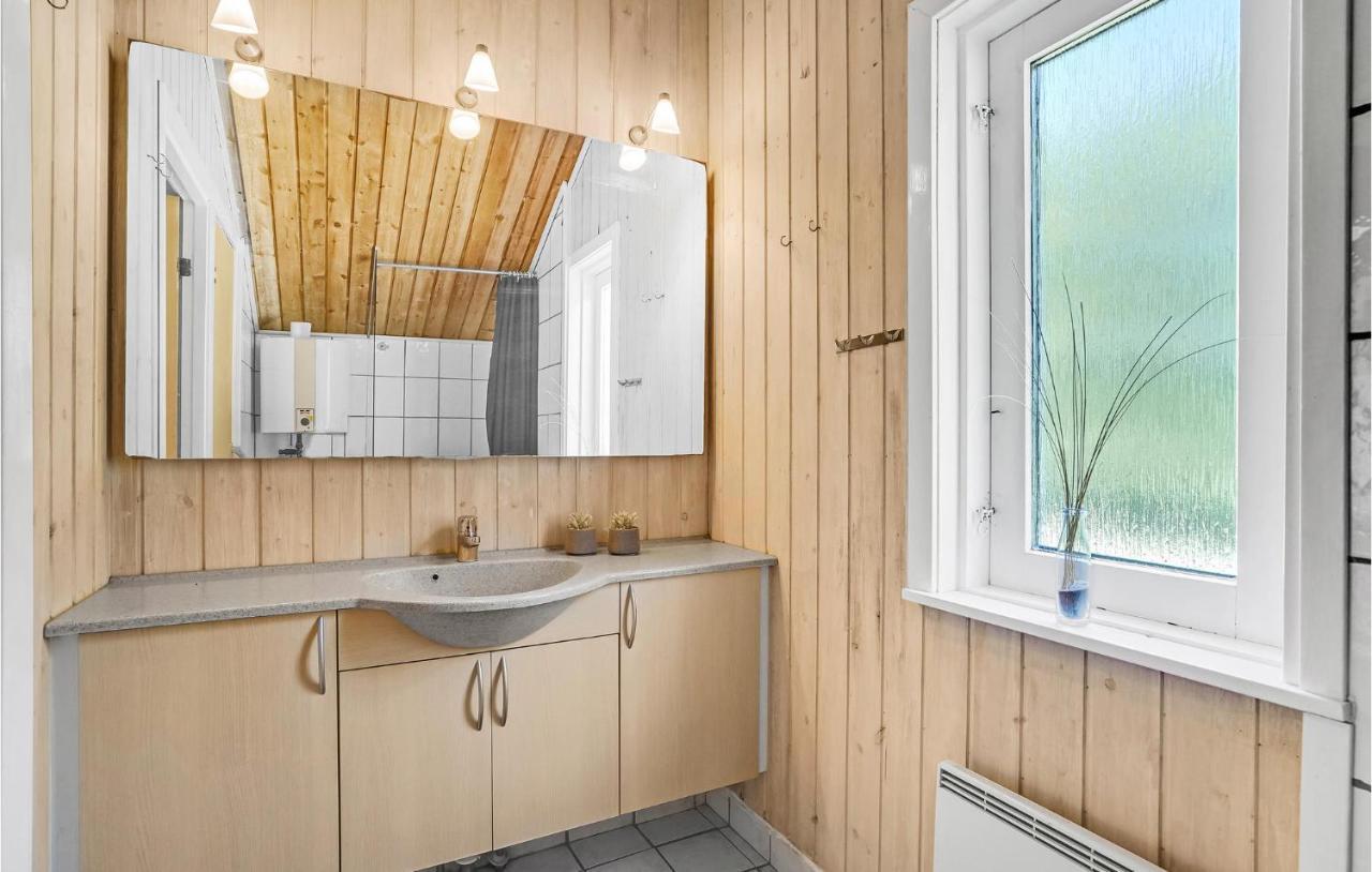 Amazing Home In Blavand With Wifi Esterno foto