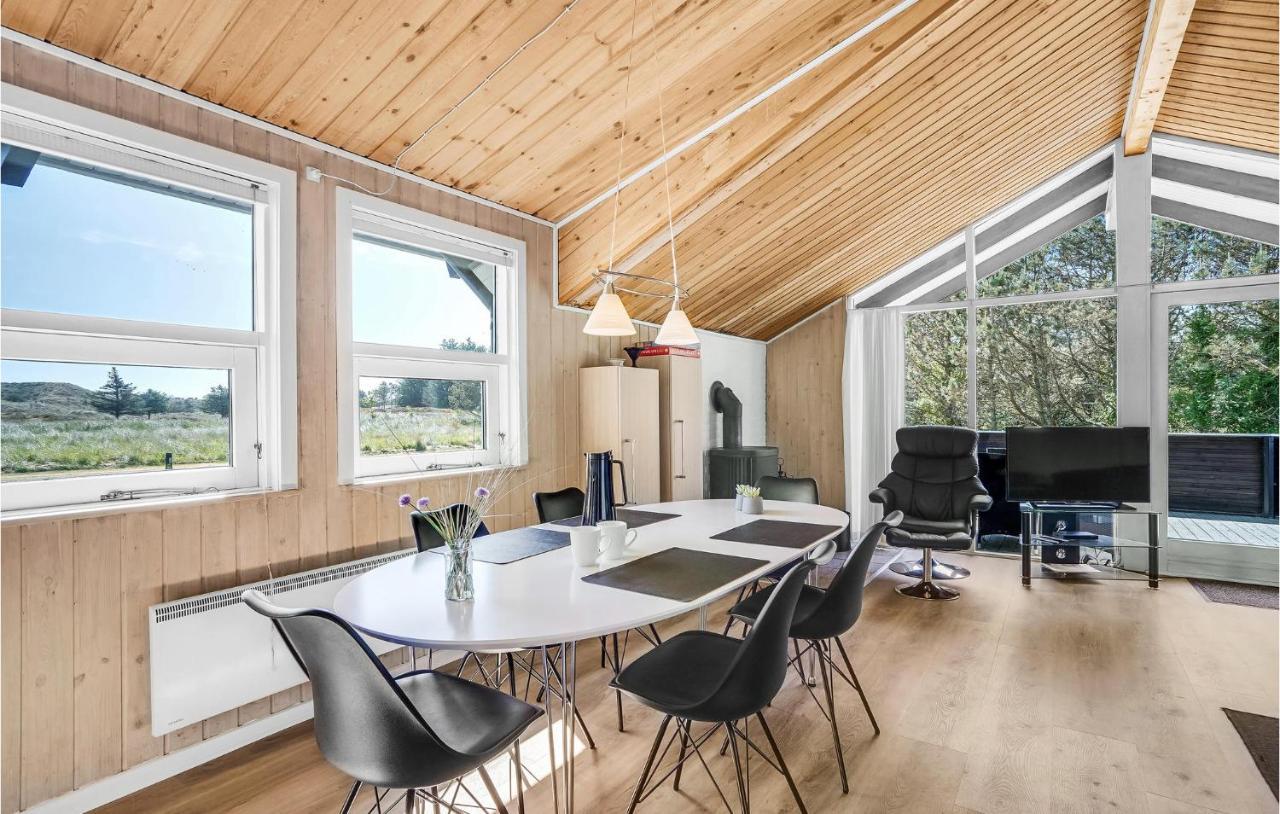 Amazing Home In Blavand With Wifi Esterno foto